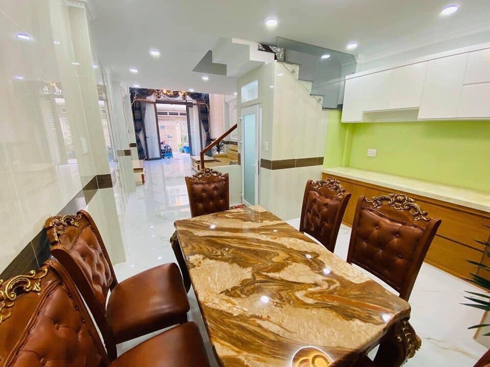 Bán Nhà DT 90m2, rất đẹp 2 lầu ST, HXH Trần Mai Ninh, Trường Chinh cách MT 30M