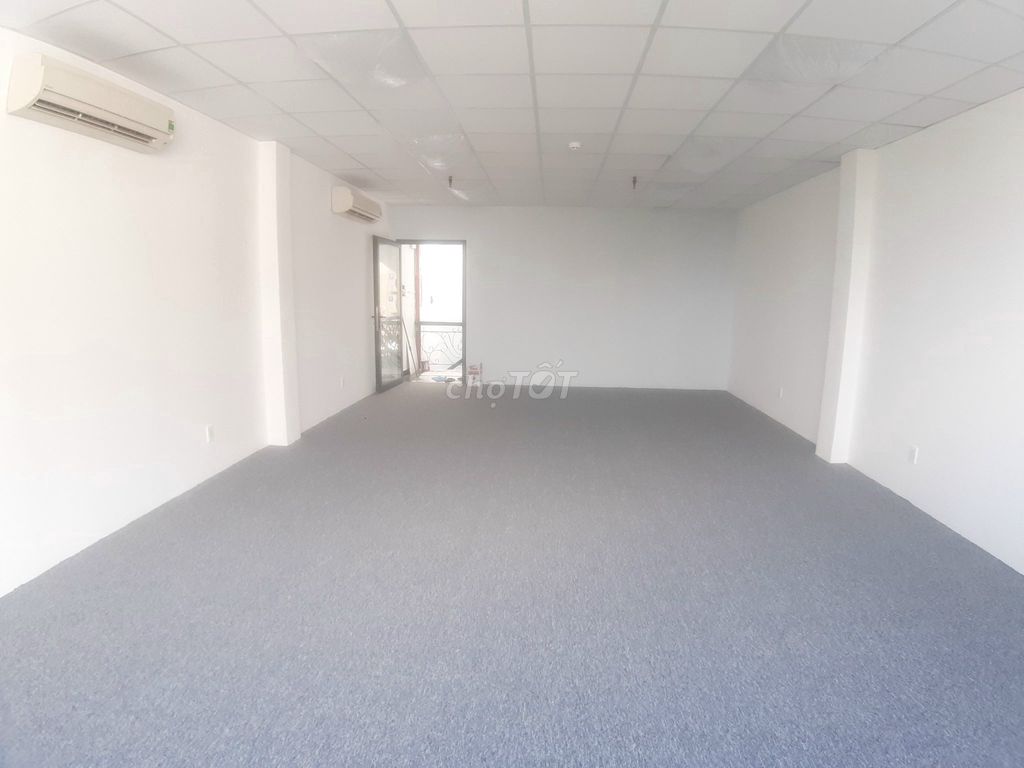 MT Lũy Bán Bích 4,5x30 Lững 7 Lầu Thang Máy PHòa Thạnh Giá 23T