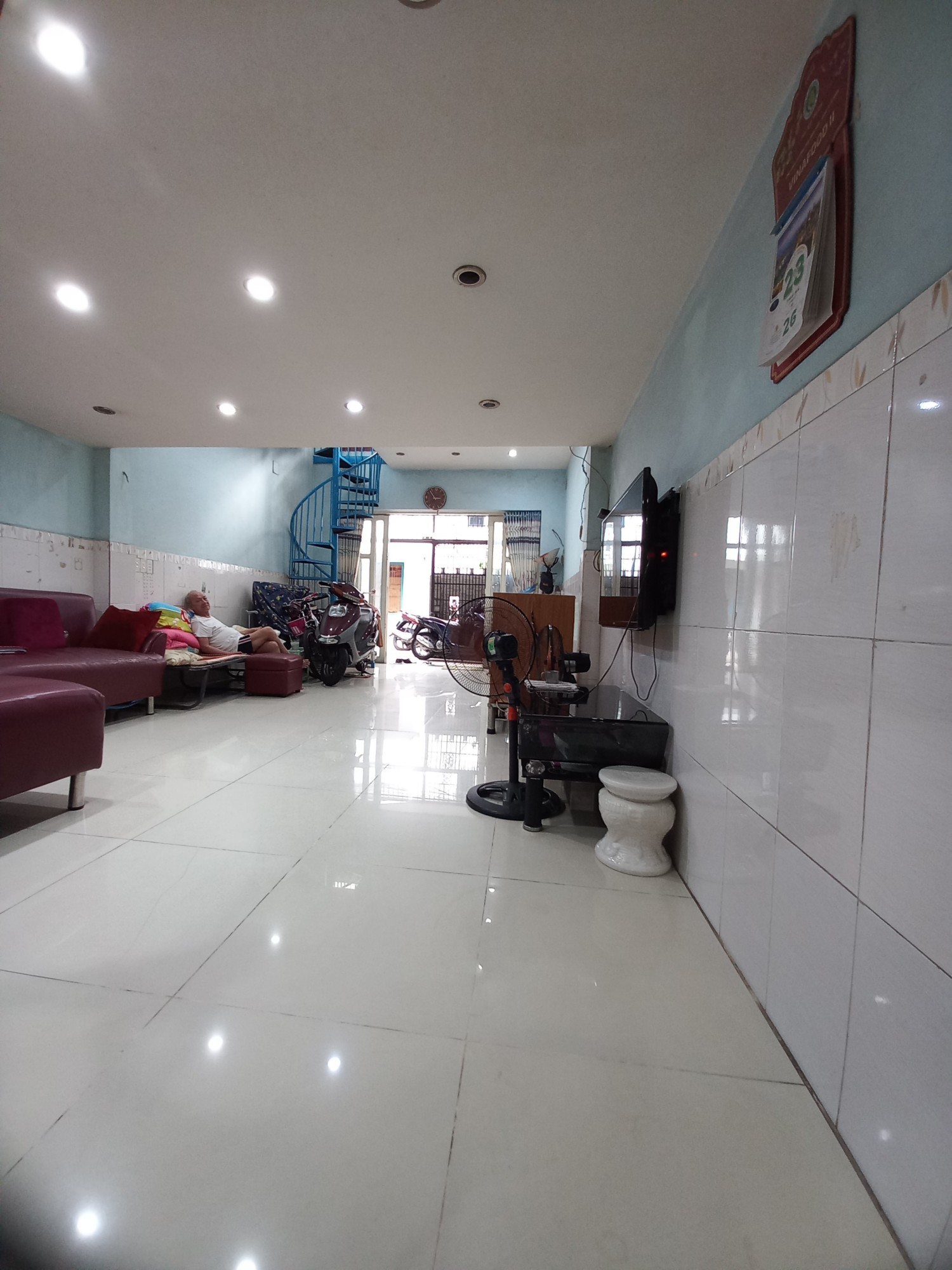 Bán nhà hxh Bùi Văn Ba Quận 7, 64m2 (4x16)giá 4.2 tỷ