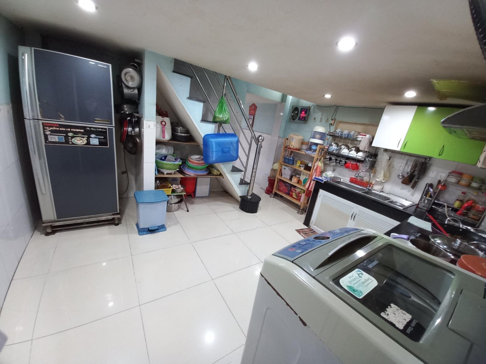 Bán nhà hxh Bùi Văn Ba Quận 7, 64m2 (4x16)giá 4.2 tỷ