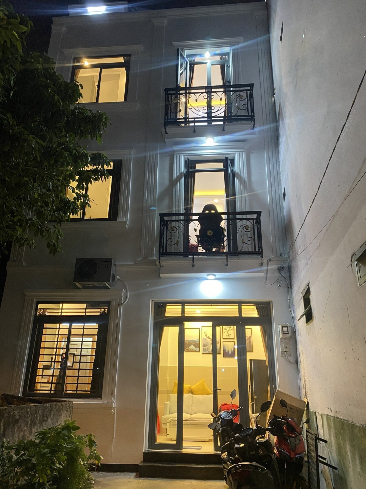 Bán nhà Huỳnh Tấn Phát, Quận 7, 4 tầng ngang 4M giá 3.6 tỷ nhà đẹp