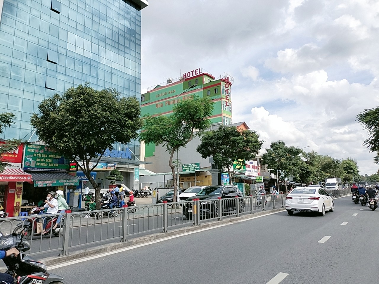 Nhà HIẾM Nguyễn Oanh, 112m2(4.5x25), 4 tầng đẹp, HXT thông, sát chợ Căn Cứ, 14.2 tỷ.