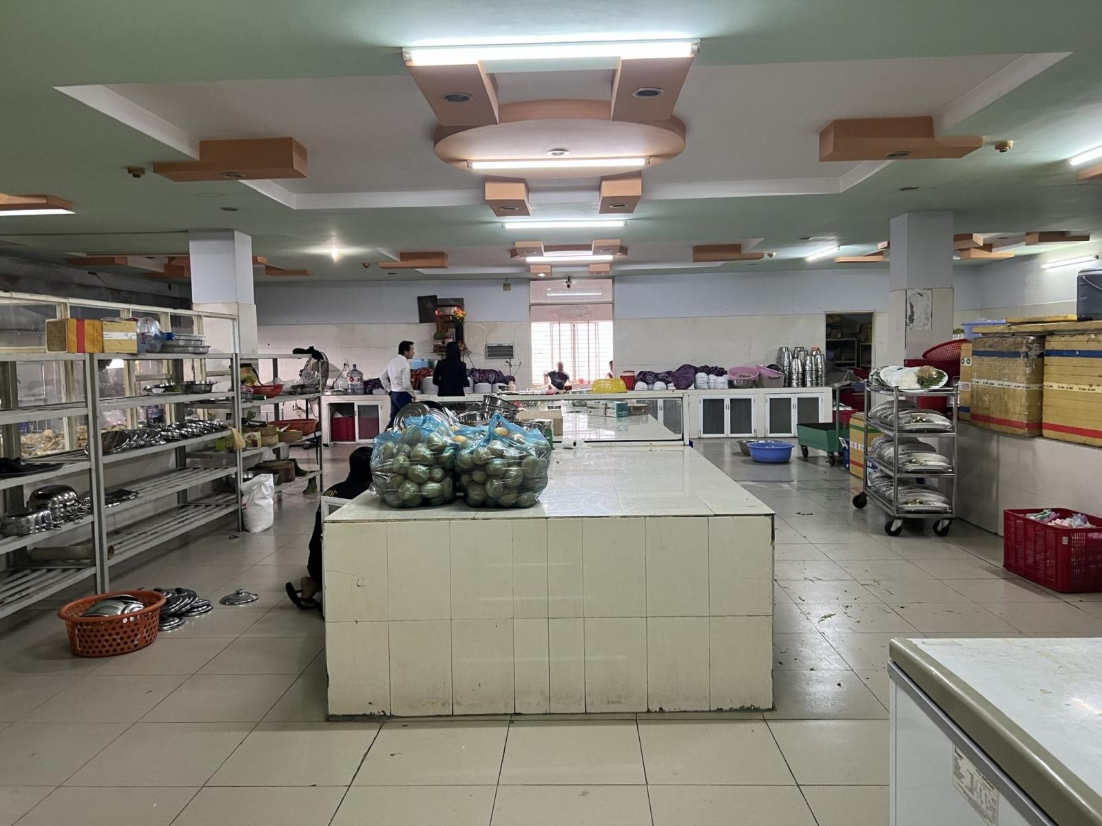 Chính chủ cần bán gấp nhà hàng tiệc cưới 74 Đ.D9 Tây Thạnh, Tân Phú.