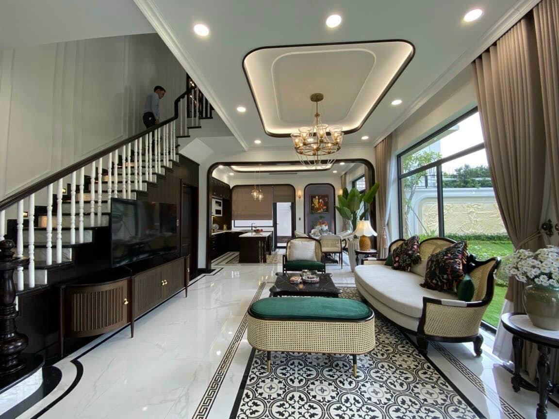 Cần bán gấp căn nhà khu VIP đường Phổ Quang, 4 x 20m, 4 lầu, 15.5 tỷ TL