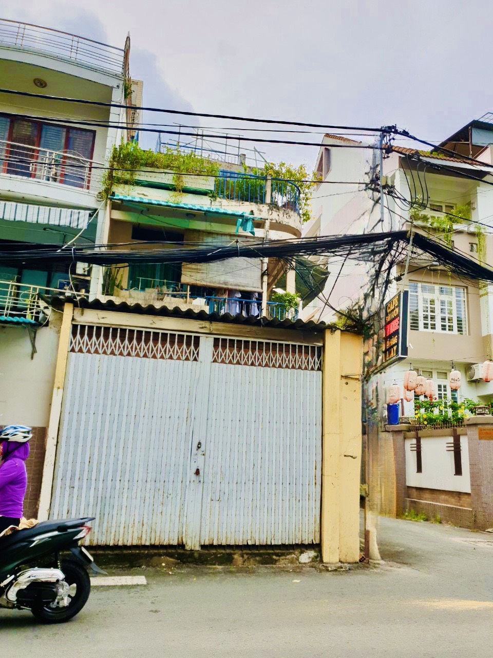 Nhà 2 MT Vân Côi nối Bành Văn Trân- 2 Lầu, St (5x20m) – 16.5 Tỷ.
