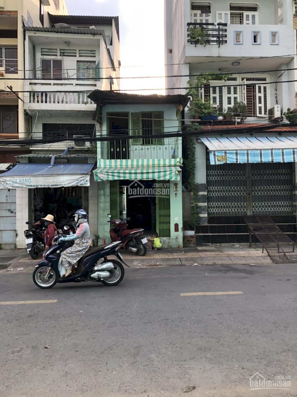 Bán gấp building MT Trần Bình Trọng, Quận 5. DT: 5.5x20m, 6 tầng thang máy, HĐT 120tr/th, giá 43 tỷ