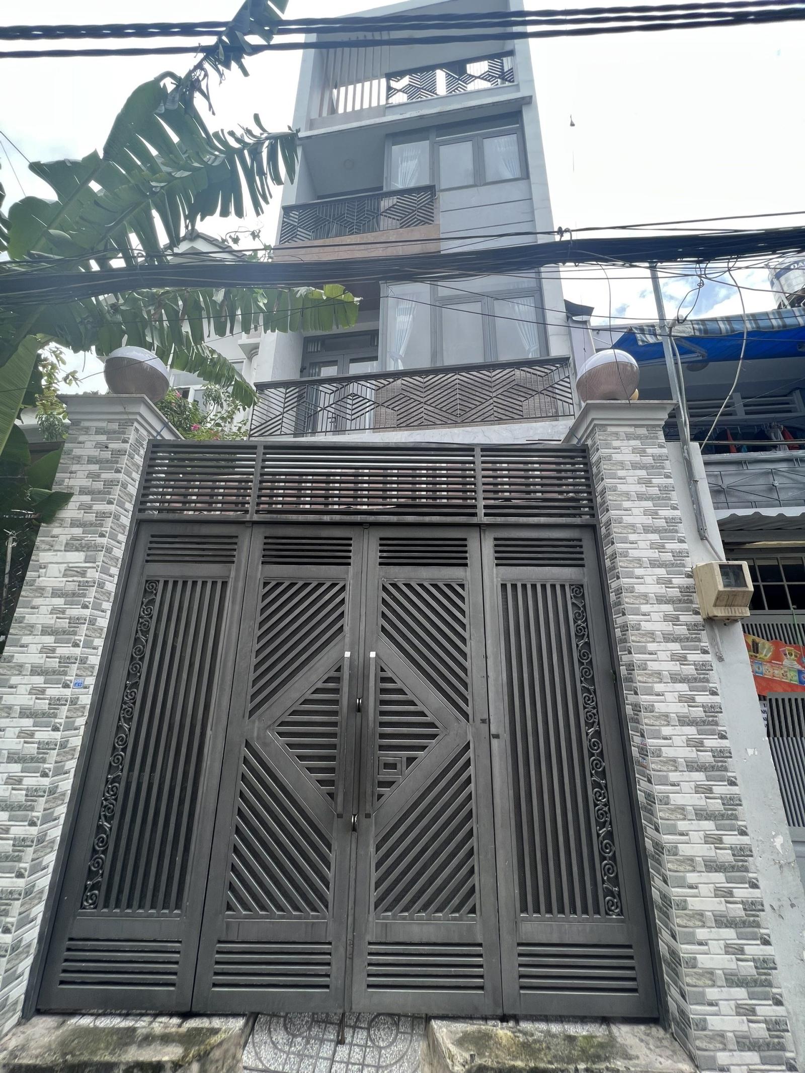 Nhà phá sản bán nhà mới xây dựng cao tầng HXH 6M tại Tăng Bạch Hổ .