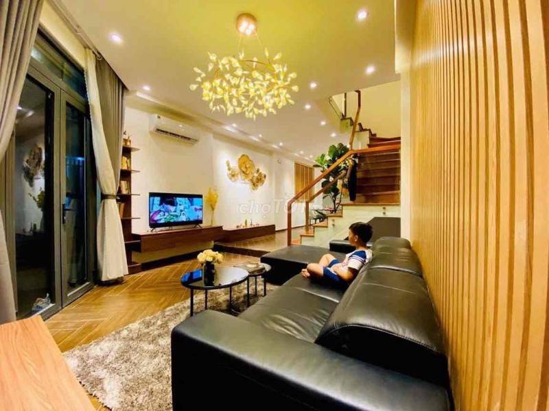 Bán nhà mới đẹp full nội thất Gò Vấp DT 42,8 m2 - DT sàn Xd 140,2 m2 GIÁ TỐT