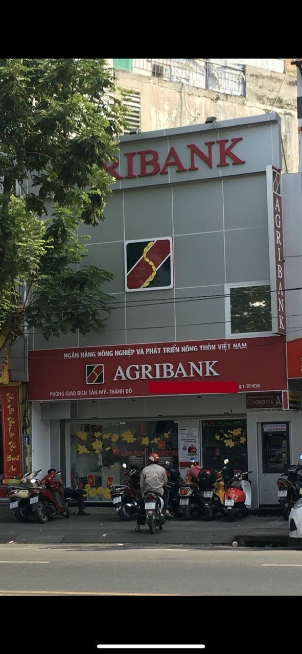 Kẹt Bank,bán gấp MT Trần Quang Khải,Q.1. DT: 5,1x29m, nở hậu đẹp 9m.CN: 150m2.HĐT: 70tr/th