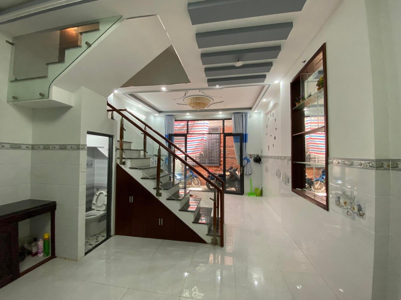 Bán Nhà Lê Thúc Hoạch-Phú Thọ Hòa- Tân Phú- nhà mới đẹp long lanh-40m2-4 tầng.