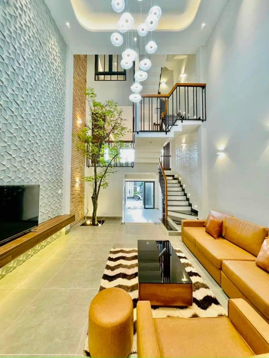 Bán nhà MT Đường số 53 Tân Phong, Quận 7, 4 tầng, 80m2 chỉ 14.2 tỷ