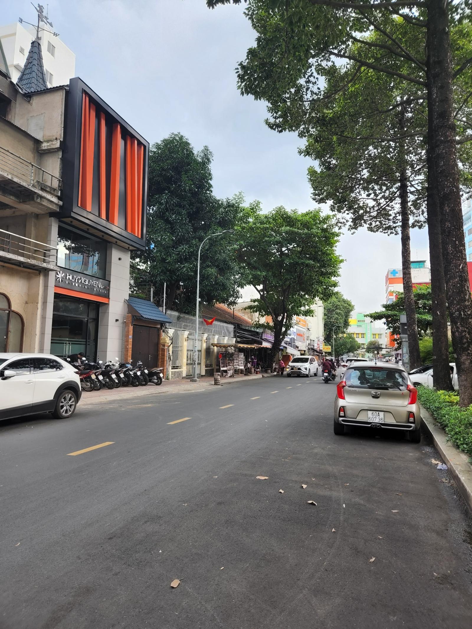 HXH 86/ đường Phổ Quang, Q. Tân Bình. 5.2x20m nhà rất đẹp 4 lầu ở ngay