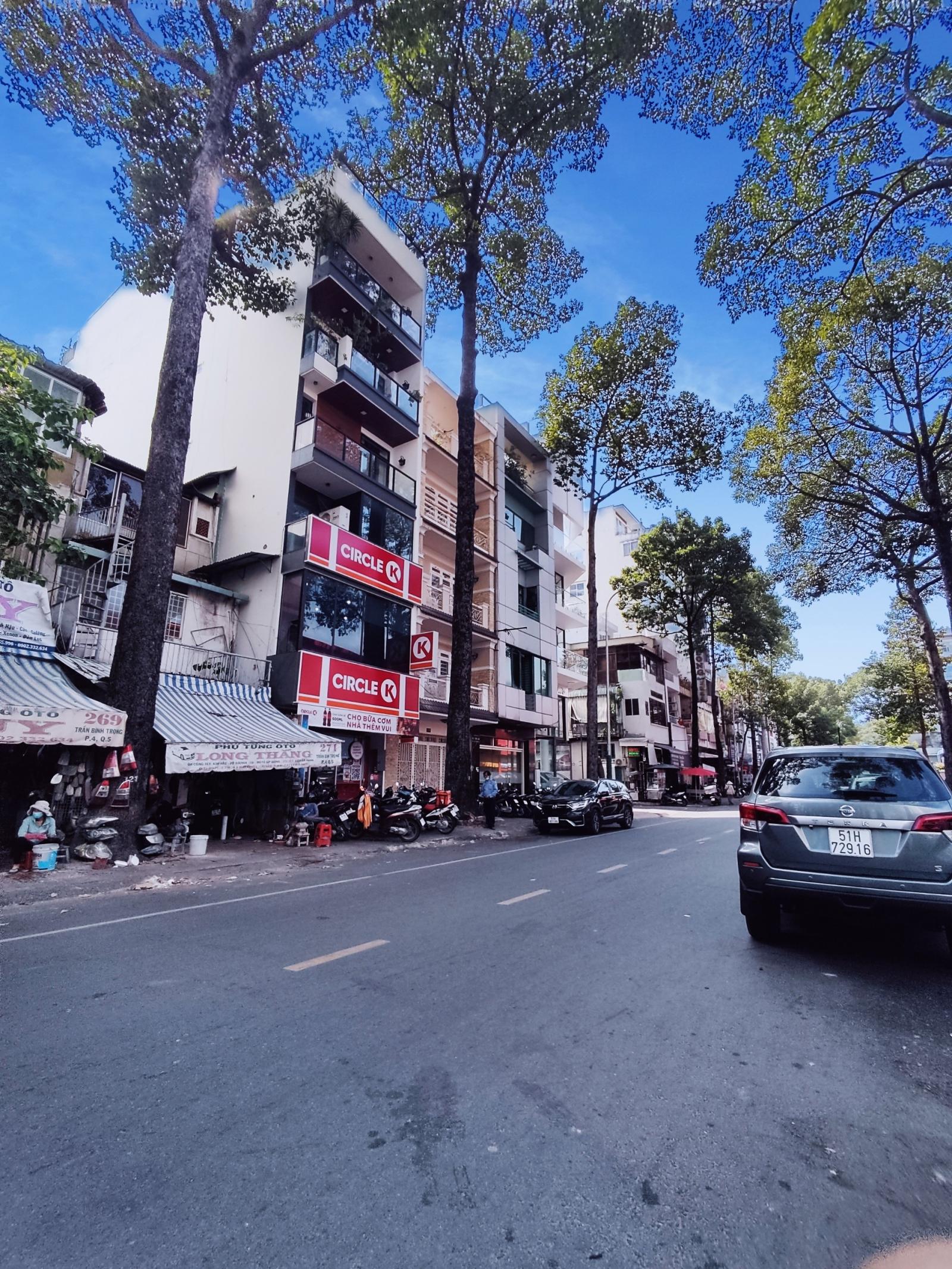 Bán nhà hẻm đẹp Thành Thái, p. 14, q. 10 (DT: 6.8x15m) nhà 1 lầu cũ, giá bán: 17 tỷ thương lượng