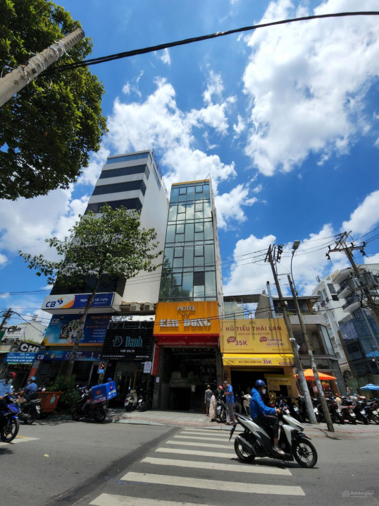 Bán nhà MT Trương Định đối diện cao ốc LeMan Luxuxy 24 tầng. DT 7.5x18m vuông vức, giá chỉ 70 tỷ