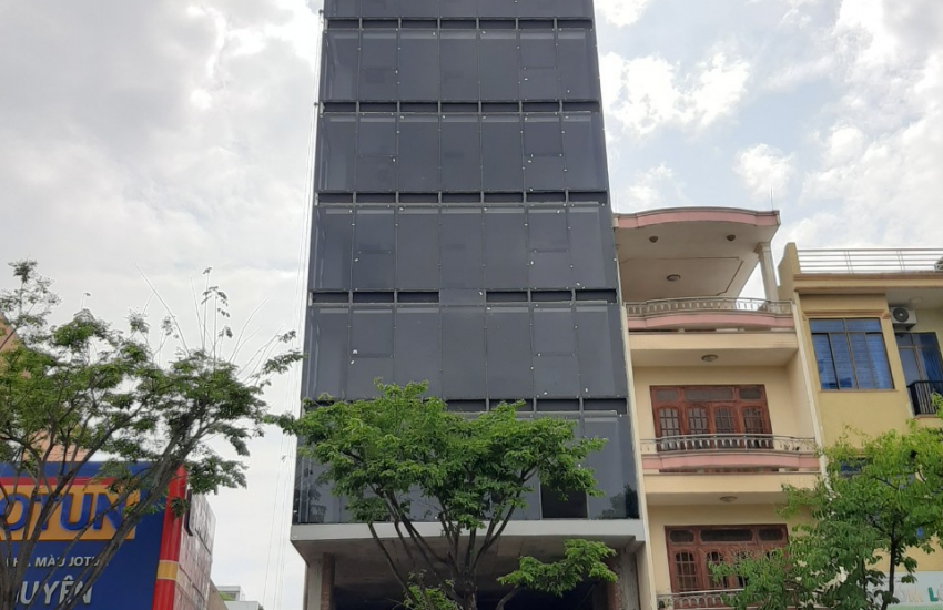 Bán gấp tòa nhà mặt tiền góc Nguyễn Thông hầm 7 lầu thang máy. HĐT 95tr/th, giá 48 tỷ