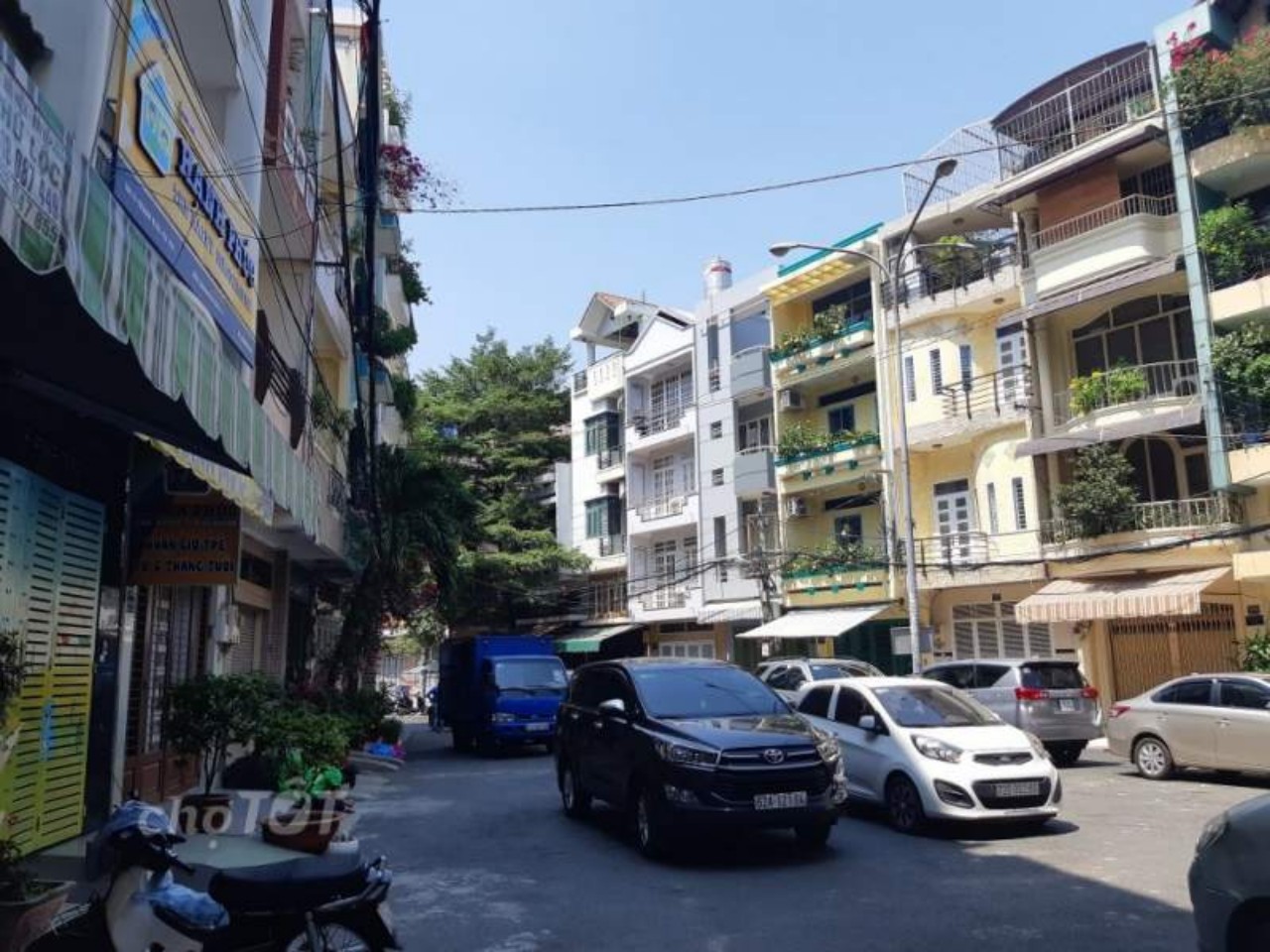 Bán nhà hẻm vip HXH Hồng Hà, P.2, Tân Bình. DT(4x24m) trệt, 1 lầu giá 17.5 tỷ