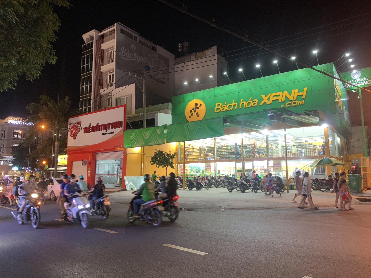 Bán nhà HXT Nguyễn Văn Lượng, ngang 6.5m, 162m2, cấp Tứ, gần CV Văn Hóa, 14 tỷ.