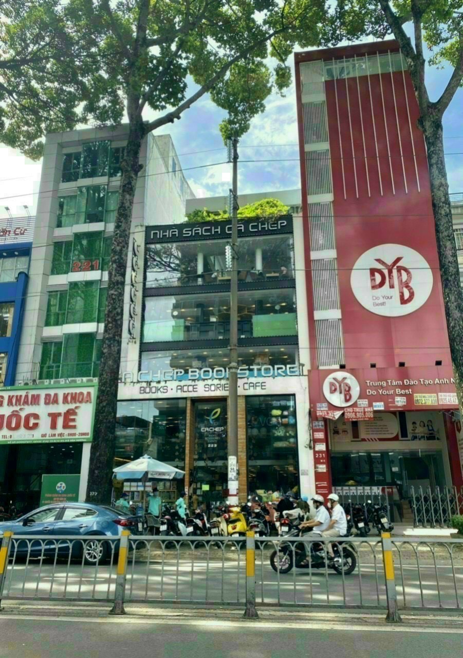 Siêu mặt tiền Nguyễn Du, Phường Bến Thành, Quận 1. DT: 7 x 24m trệt + 2 lầu giá 51 tỷ TL