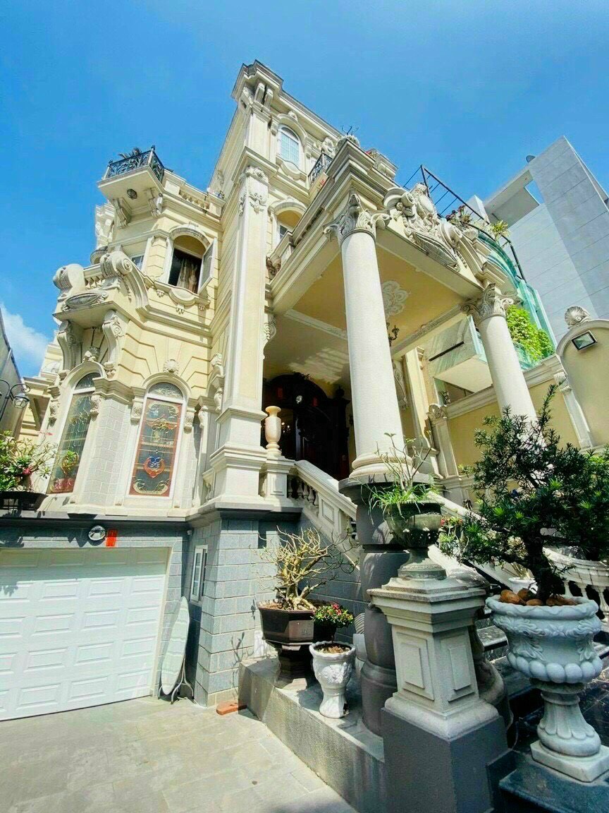  🏰 Diện Tích: Ngang 1Om x 14m - DTCN : 127.50 m², DT Sàn 280m². 🏗 Kết Cấu: Hầm + Lửng + 3 Tầng. 