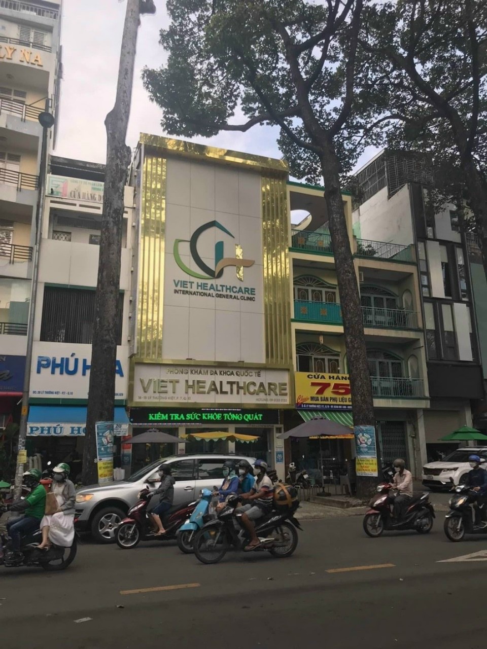 Bán tòa Building VP Nguyễn Văn Trỗi PN, 20x25m, 2H + 8 Lầu HĐ 500tr/th giá 80 tỷ TL