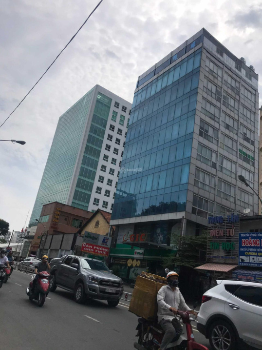 Bán building góc 2 mặt tiền đường Nguyễn Cư Trinh. DT: 10 x 25m CTXD: Hầm 12 lầu, giá 90 tỷ 0917331788