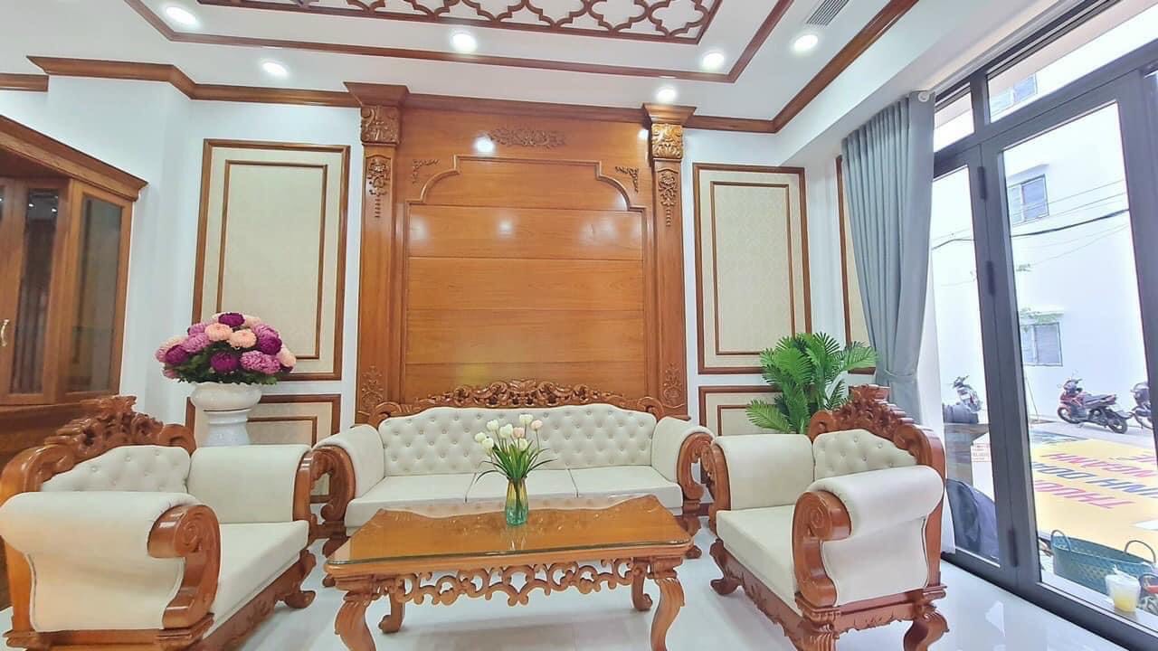 Bán nhà phố biệt thự Versatale mặt tiền Thoại Ngọc Hầu - Nguyễn Sơn, Quận Tân Phú 15,2 tỷ