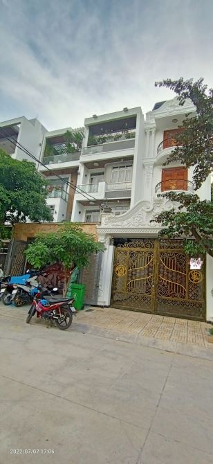 Hẻm Nhự Ô Tô Quay Đầu - Nhà 3 Lầu Mới Đẹp - Dt: 113M2 - Trung Mỹ Tây Q12 - 8 Tỷ