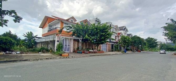 Chính chủ bán lô đất xây biệt thự trong KDC Phú Nhuận, Q12. Giáp Gò Vấp. DT 10x20m, CN 200