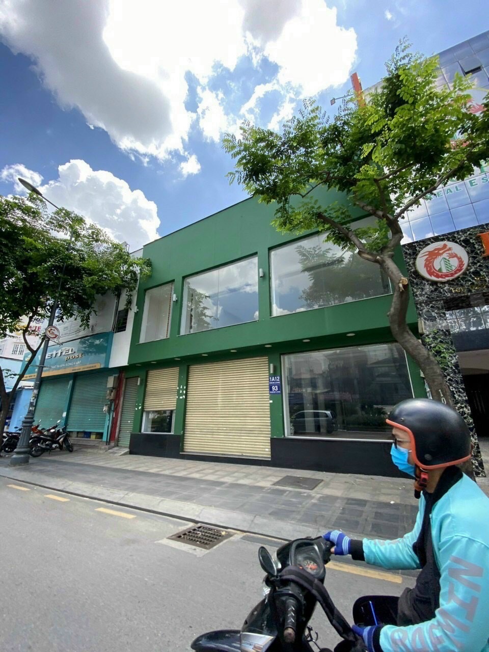 Bán nhà mặt tiền đường Sư Vạn Hạnh, Phường 12, Quận 10