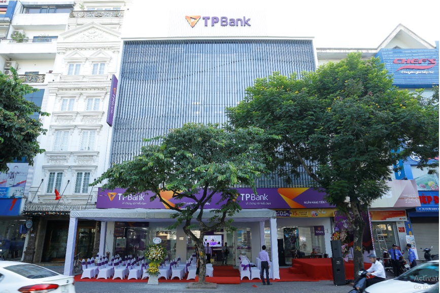 Bán cặp nhà phố Mỹ Toàn 3 vị trí đẹp nhất Phú Mỹ Hưng đang cho ngân hàng TP Bank thuê DT 12x18,5m giá cực tốt 56ty
