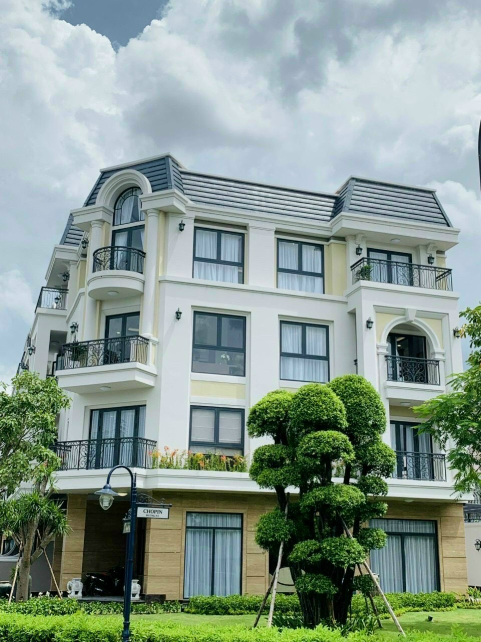 Chủ đầu tư Khang Điền mở bán đợt 1 nhà phố biệt thự The Classia. Chiết khấu 9,5% nhận tiền mặt. Gọi Ngay 0982667473 