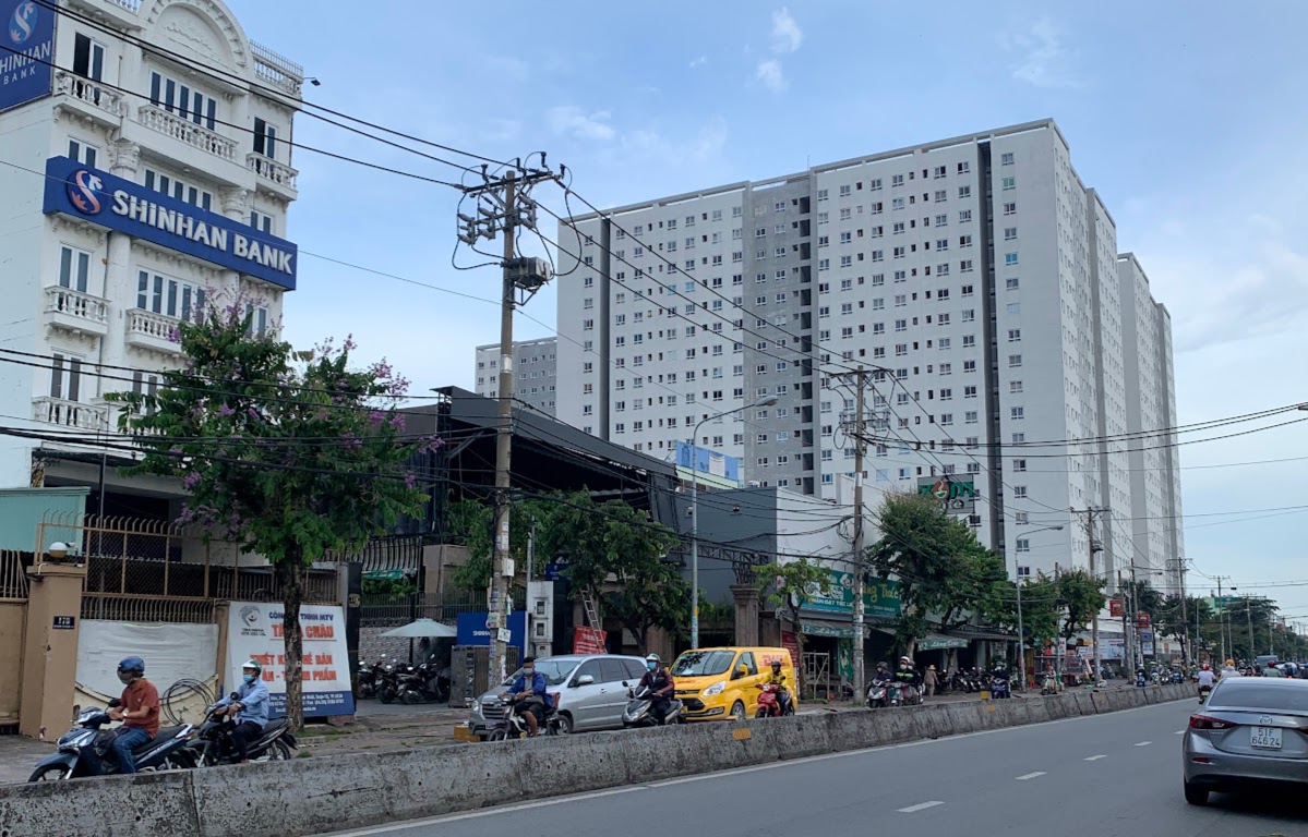 (Quận 12)Bán gấp khách sạn đẹp 22Phòng,Phan Văn Hớn,Trường Chinh100m2,8tầng13.5tỷ.