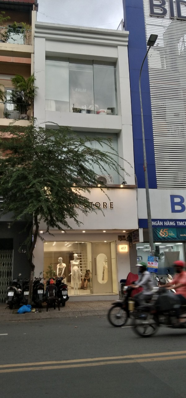 Bán mặt tiền Điện Biên Phủ, Phường 11, Quận 10, DT: 3.8x20m, Trệt 2 lầu, Giá 19 tỷ TL