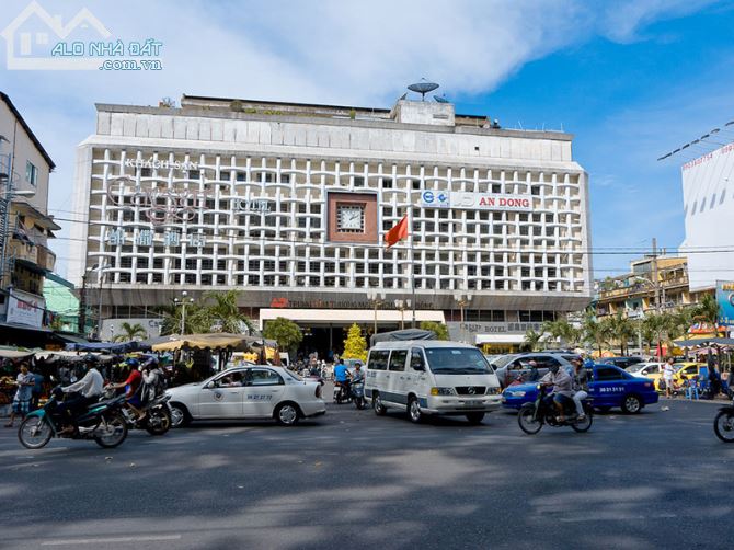 Mặt Tiền Gần Chợ An Đông Plaza Q5.DT: 10,65x23m.DTCN:211,5m2.Giá bán 130 tỷ còn TL 0917331788