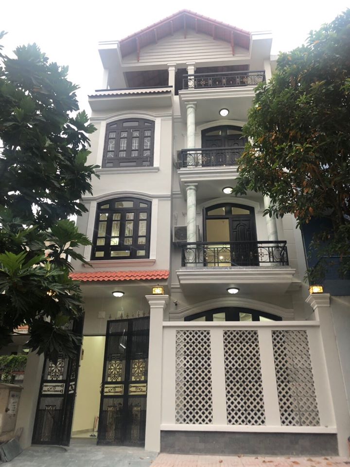 Bán nhà 2 mặt tiền Nguyễn Minh Hoàng, P12, Tân Bình. DT (4x18m) 5 tầng giá 18 tỷ