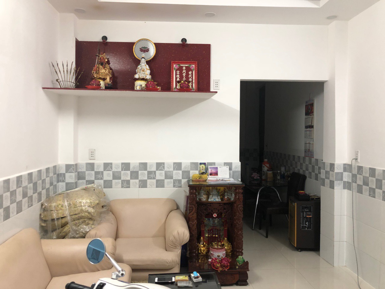 Bán gấp nhà HXH An Dương Vương P3 Q5.