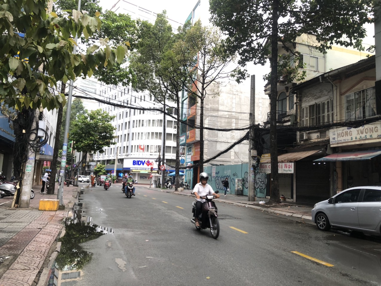 Bán nhà mặt phố tại Đường Hồ Hảo Hớn, Phường Cô Giang, Quận 1, Tp.HCM diện tích 100m2  giá 30 Tỷ