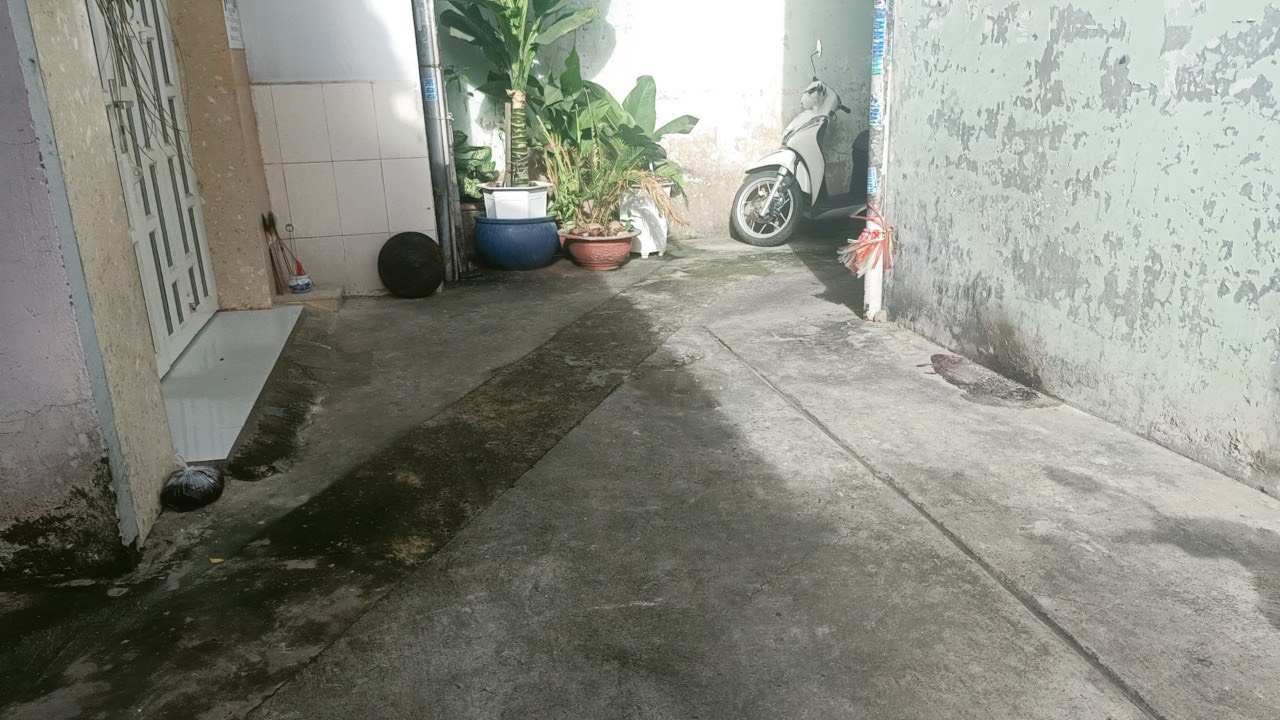 [Q6] Cần vốn kinh doanh !!! bán nhà 2 lầu MT lê quang sung P6 - giá 4,3 tỷ - dt: 40m².