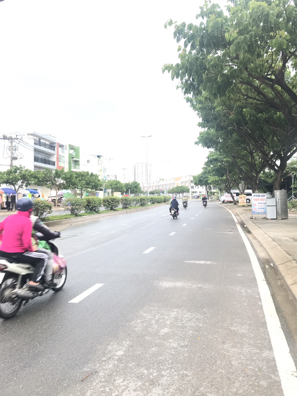 Nhà phố Đại Phúc Green Villas Đường Phạm Hùng nối dài, Sổ hồng, giá rẻ 9.8 tỷ, LH: 0934.93.39.78 