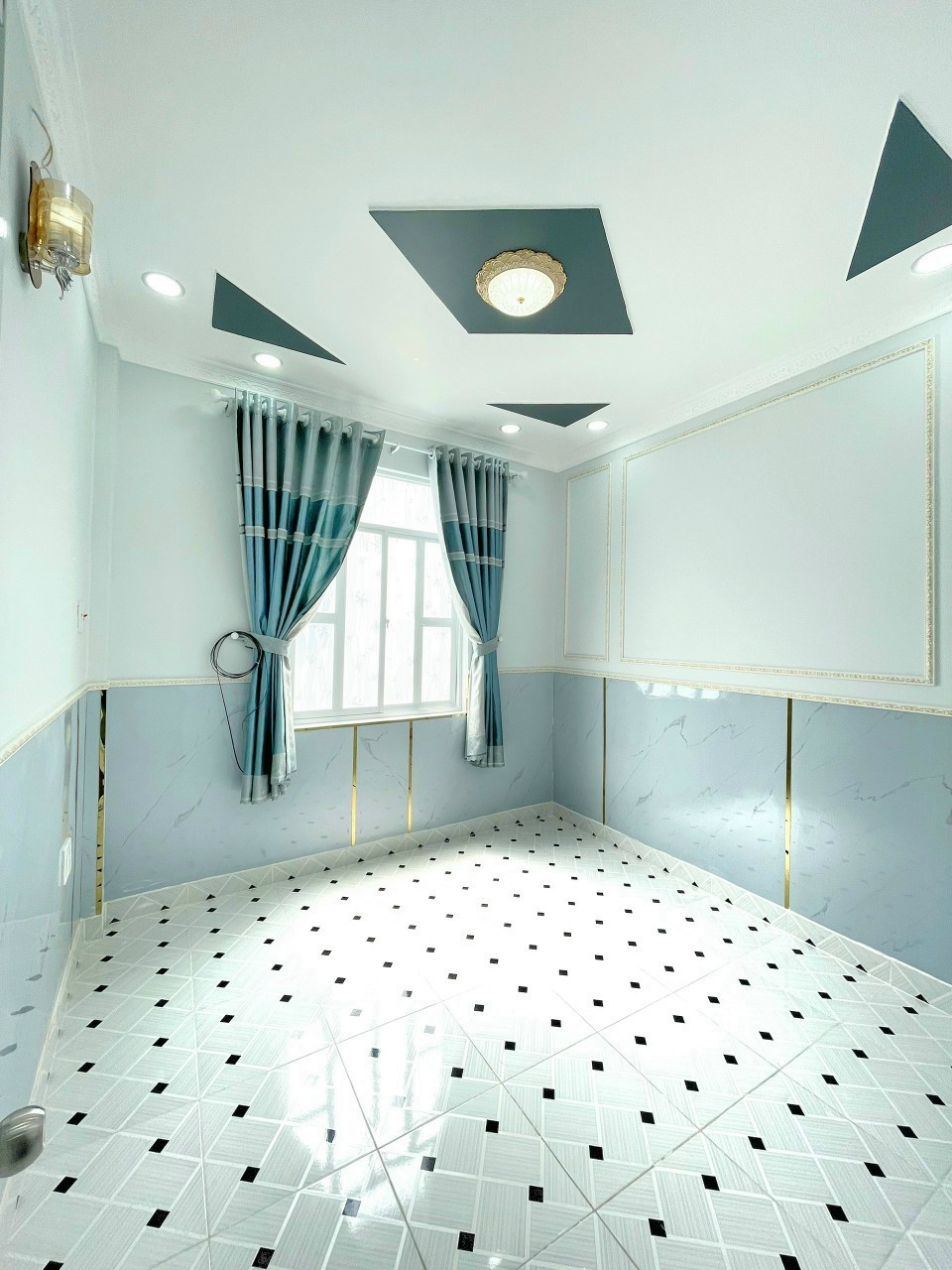 Bán nhà hẻm 28 Đào Tông Nguyên, Nhà Bè, dt 3x6m, 2 lầu, 2pn, 2wc, Giá 1,62 tỷ.