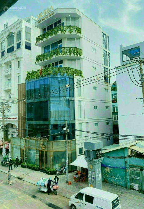 Ngộp Bank bán building đường Trần Nhật Duật P. Tân Định Q.1 - 10x18m 8 tầng 10x18m 60 tỷ 0917331788