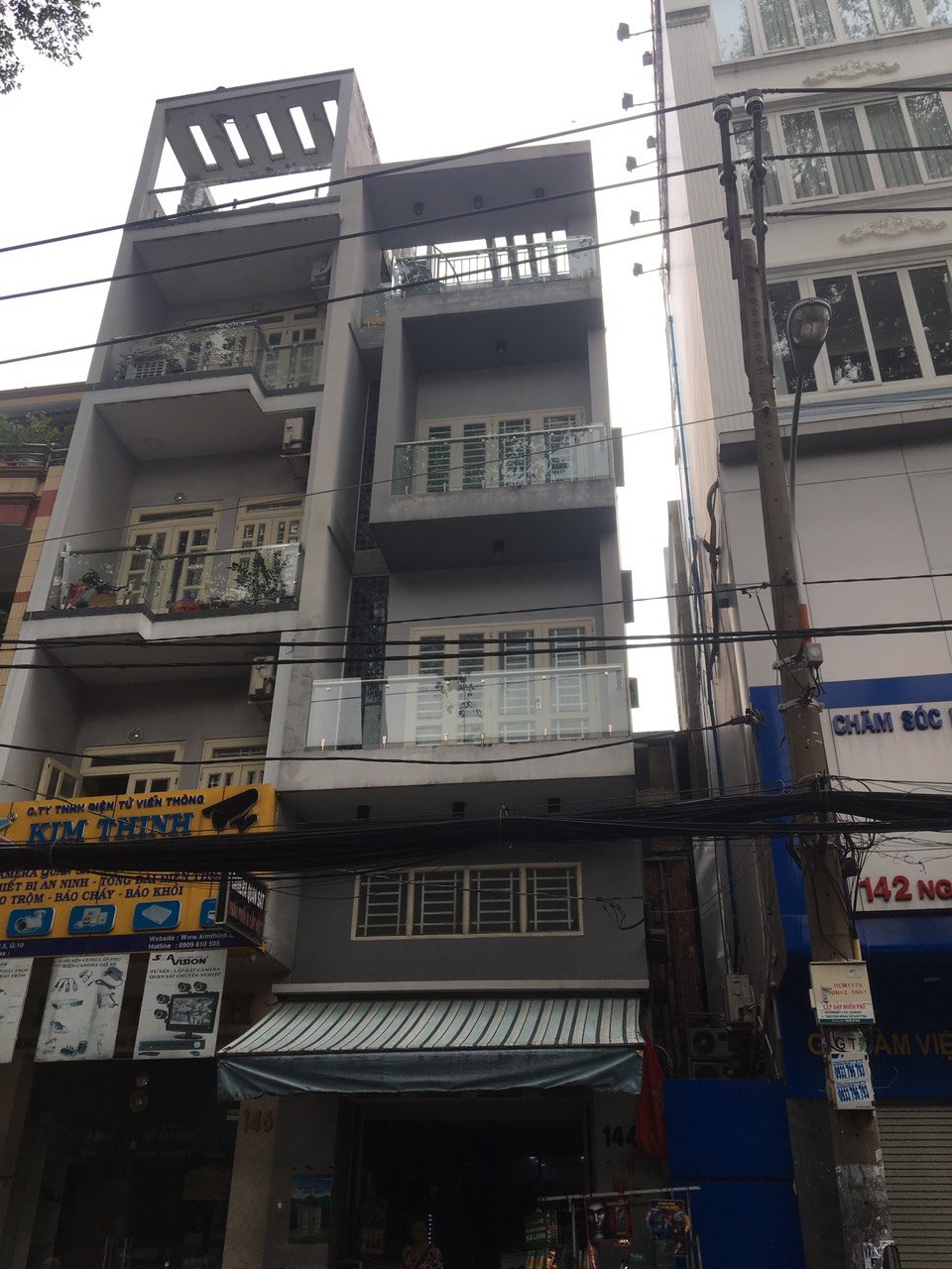 bán gấp nhà chính chủ mt xóm đất quận 11 dt 6,5x 16 nhà 4 lầu giá 19 tỷ