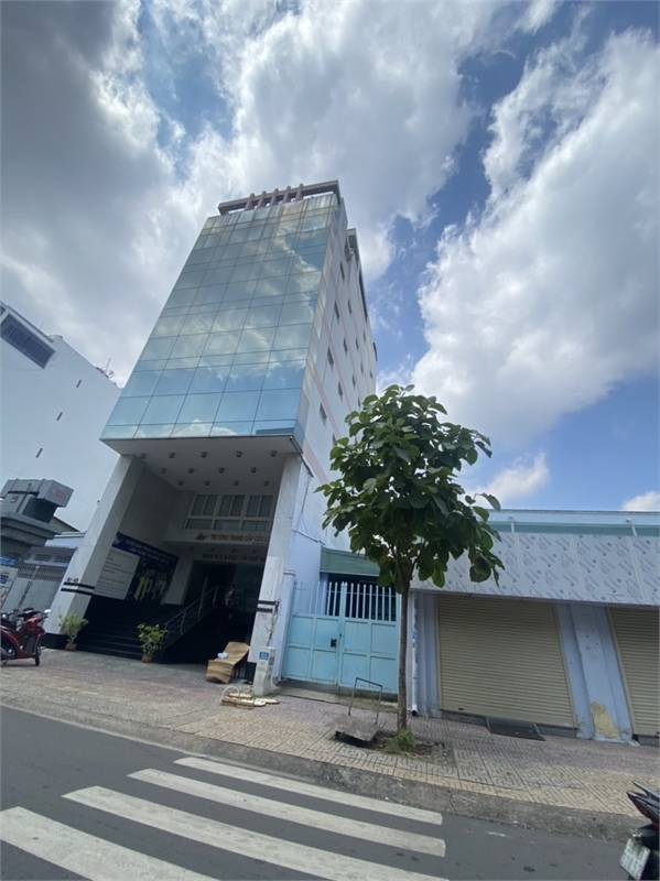 Bán tòa nhà ngay góc Trần Hưng Đạo, P6,Q5 8x18 , Hầm 8 tầng- 69 tỷ