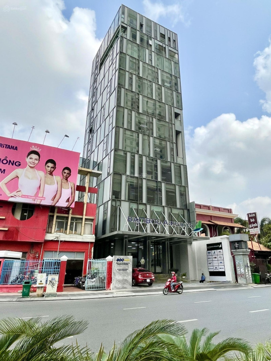 Tòa nhà 117 - 119 Hoàng Văn Thụ, Phú Nhuận, 11x27m, 2 hầm 8 tầng, giá: 139 tỷ