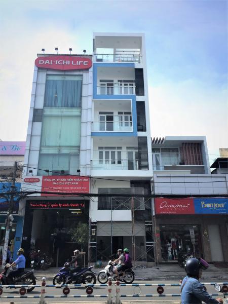 Cần vốn bán gấp căn nhà 4 lầu góc 2 MT Nguyễn Đình Chiểu, P. Đakao, Q1 Giá 21 tỷ.