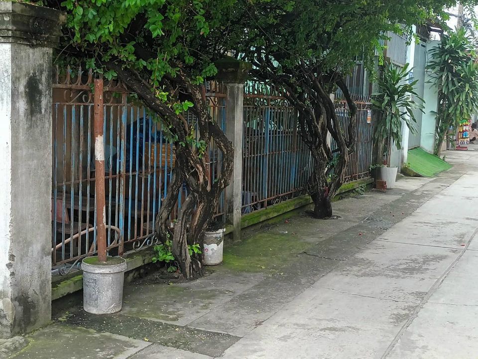 Bán Nhà Ngay Khu Làng Đại Học Nam Sài Gòn 180m2 SHR