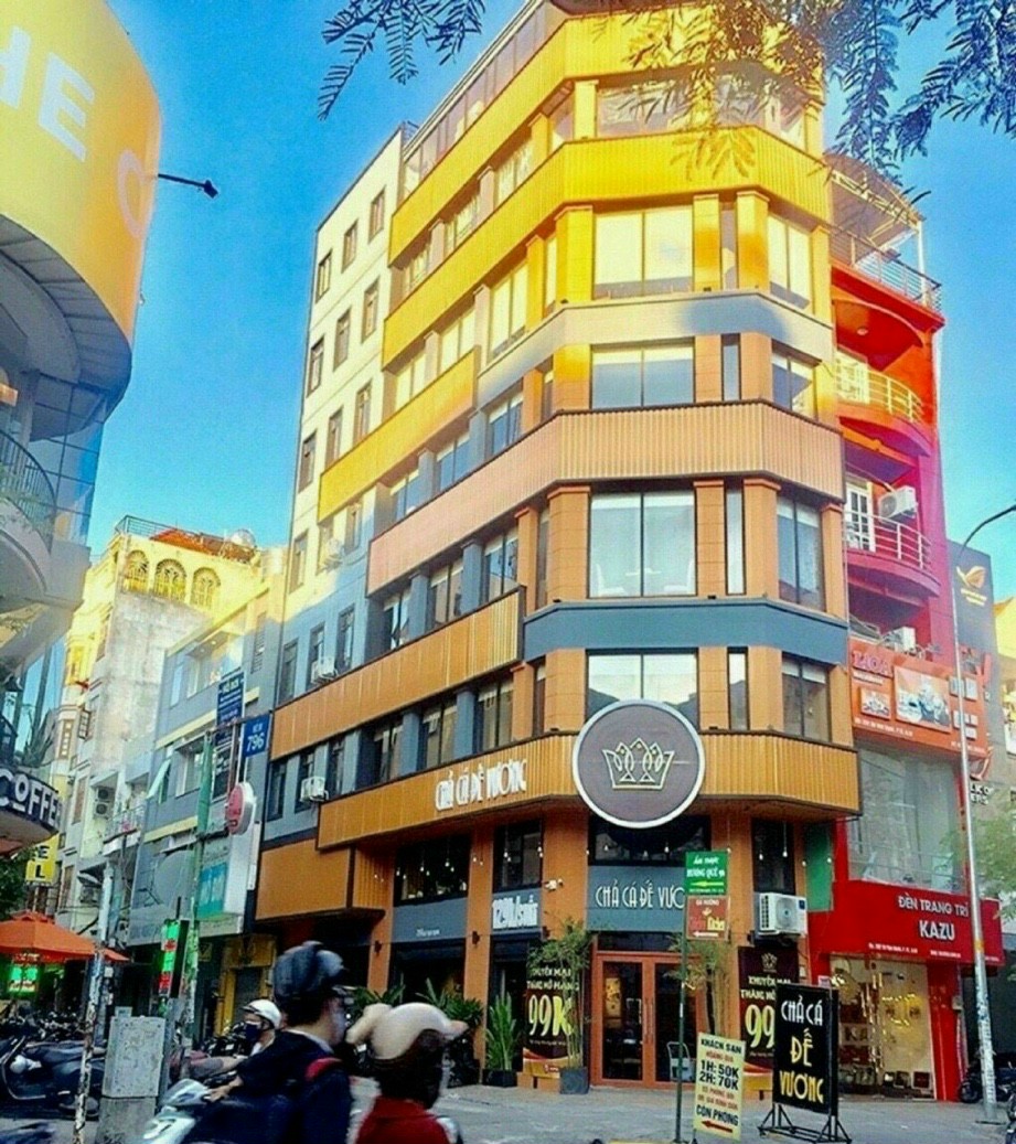 Tôi định cư Mỹ cần chuyển nhượng lại KS hầm 7 lầu TM, Nguyễn Trãi - Q5, DT 6x20m, 38 tỷ TL