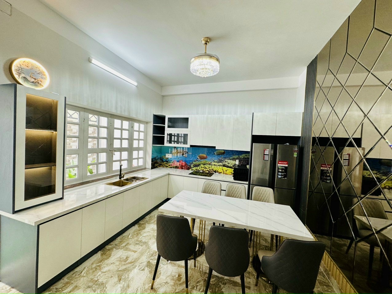 Kẹt bank bán building mặt tiền Hoàng Hoa Thám, P6, Bình Thạnh - hầm 6 tầng HĐT 130tr giá 43 tỷ