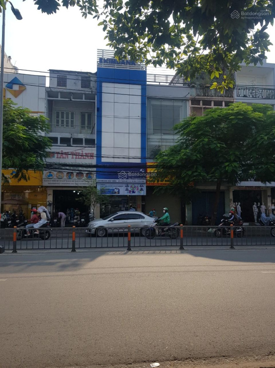 Bán nhà MT Cửu Long, Quận 10, DT: 8x25m giá chỉ 47 tỷ. Không lỗi phong thủy 0917331788