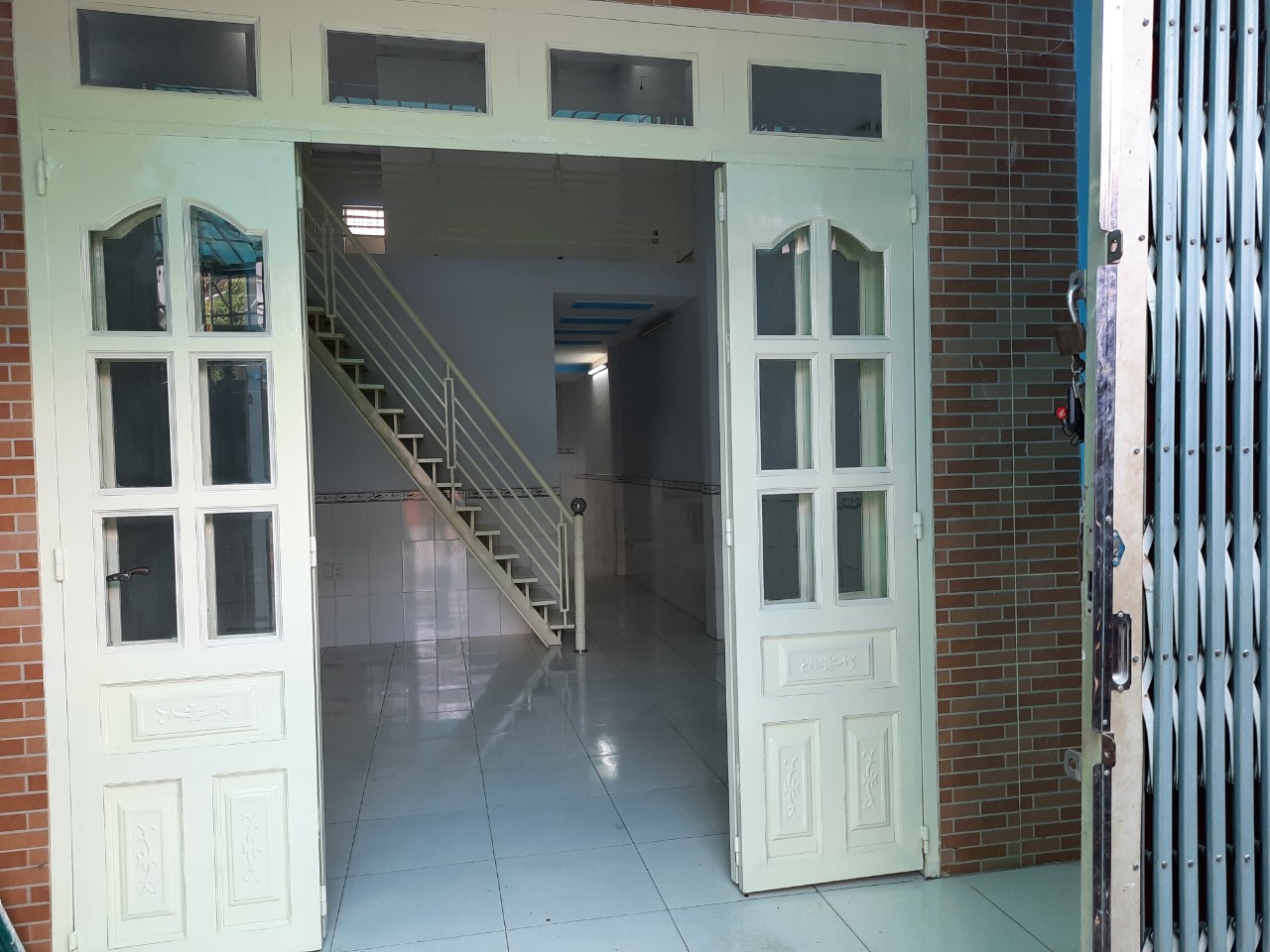 BÁN NHÀ ĐƯỜNG PHÚ THỌ HÒA, Q TÂN PHÚ, HẺM XE HƠI  6.3 TỶ Tel 08.777.37.357